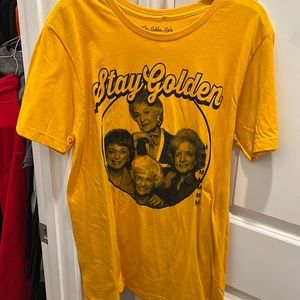 NWT Golden Girls Stay Golden t-shirt. Size M.